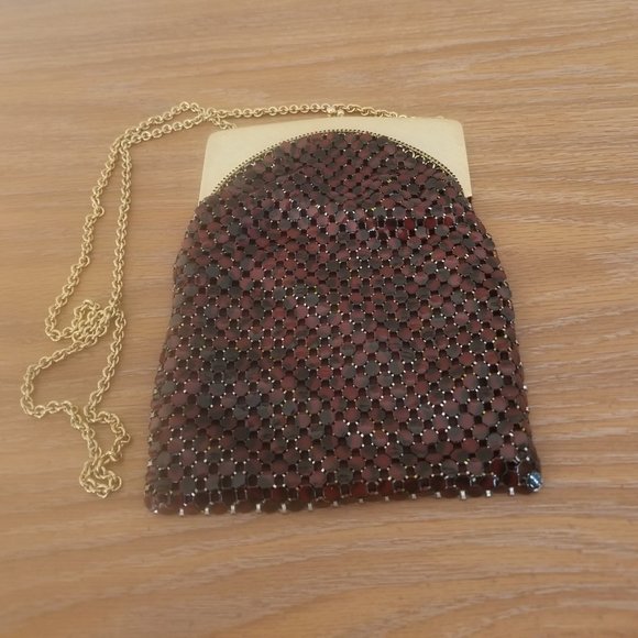 Maroon Red WHITING and DAVIS Enameled Mesh Purse - Picture 2 of 6